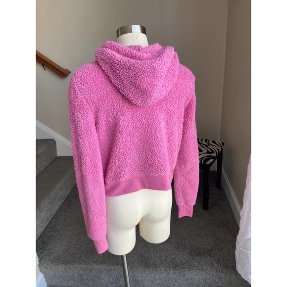 Fifth Sun pink sherpa teddy cropped hooded pullover, size small - Picture 9 of 9